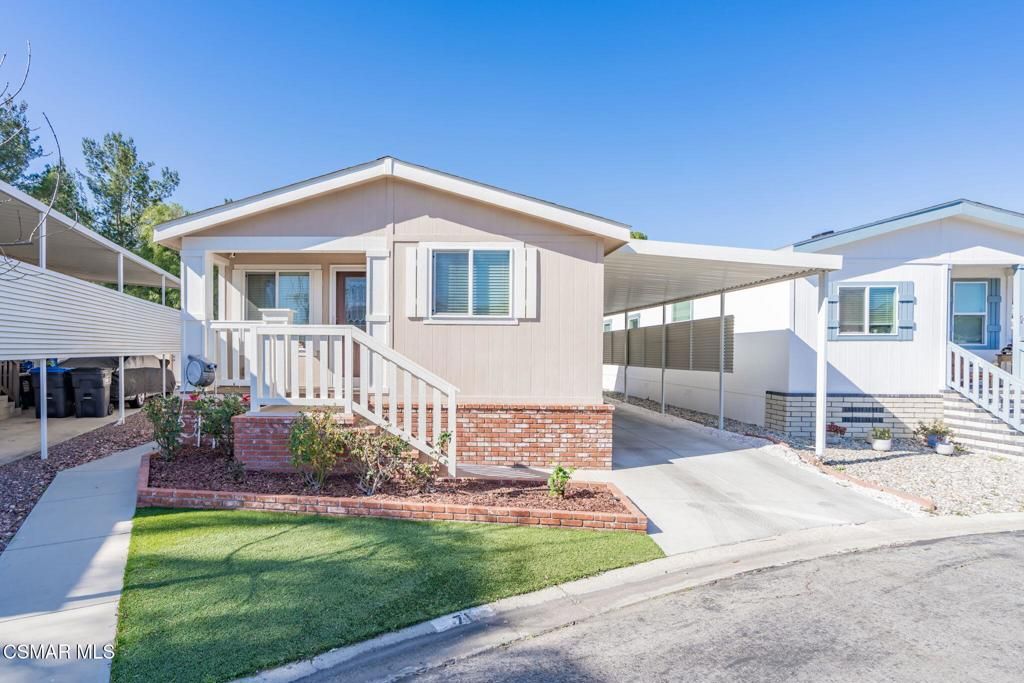 195 Tierra Rejada Road 71, Simi Valley, CA 93065