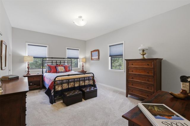 3805 N Briarwood Drive, Brenham, TX 77833