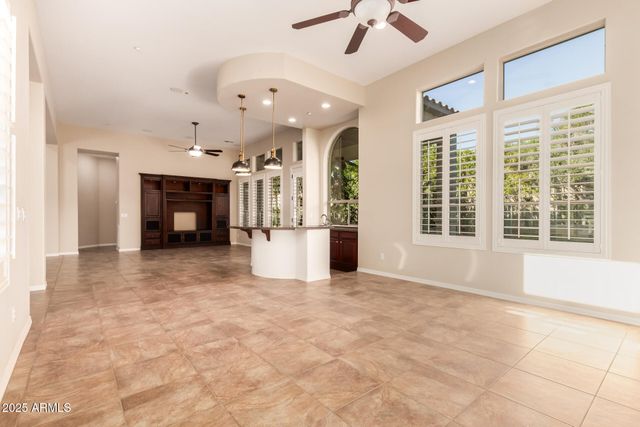 12446 W BAJADA Road, Peoria, AZ 85383