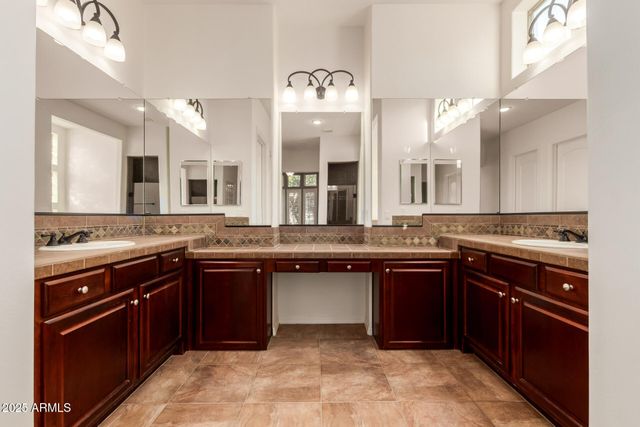 12446 W BAJADA Road, Peoria, AZ 85383