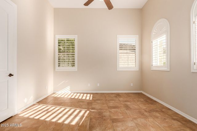 12446 W BAJADA Road, Peoria, AZ 85383