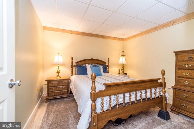 208 N 4TH, Bally, PA 19503