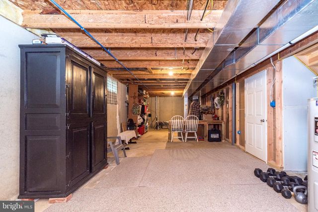 208 N 4TH, Bally, PA 19503