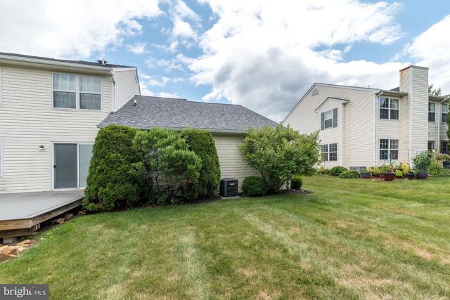 208 N 4TH, Bally, PA 19503