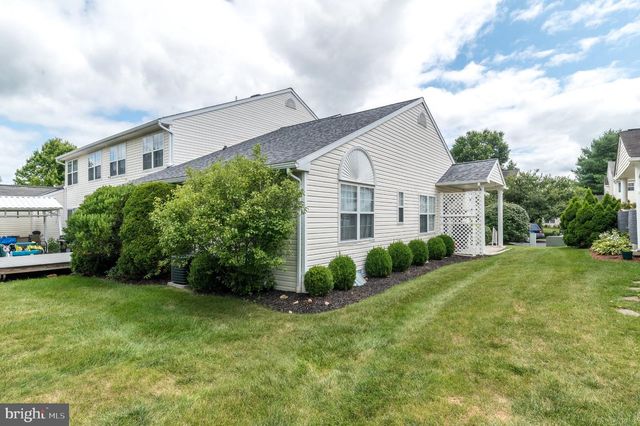 208 N 4TH, Bally, PA 19503
