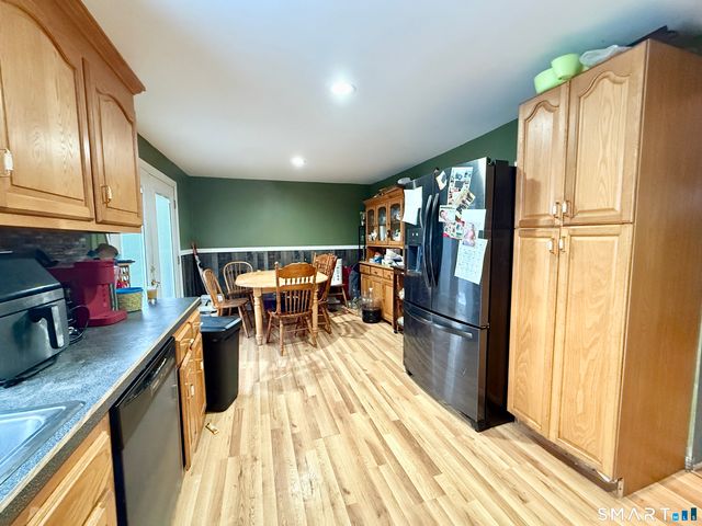 57 Glen Eagle Drive, Bristol, CT 06010