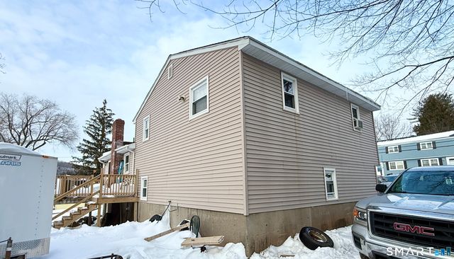 57 Glen Eagle Drive, Bristol, CT 06010