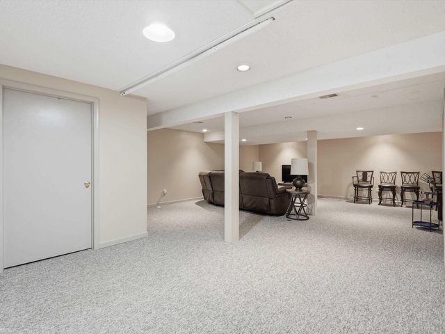 45461 Nottingham Drive, Macomb Twp, MI 48044