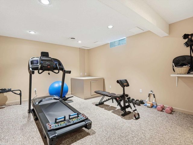 45461 Nottingham Drive, Macomb Twp, MI 48044