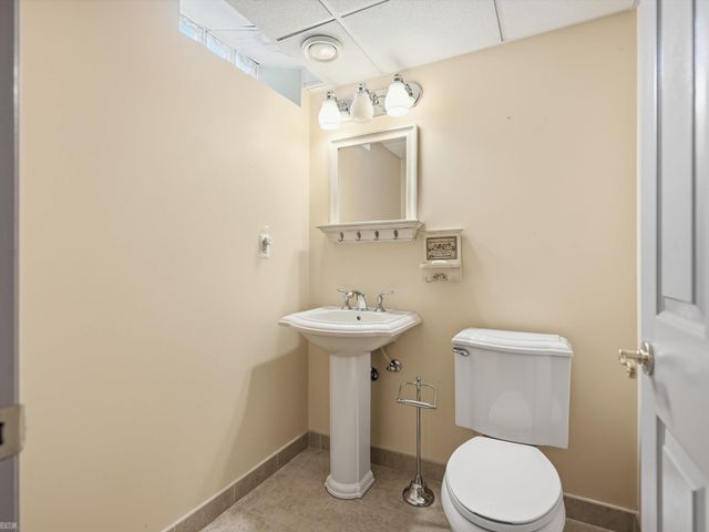 45461 Nottingham Drive, Macomb Twp, MI 48044