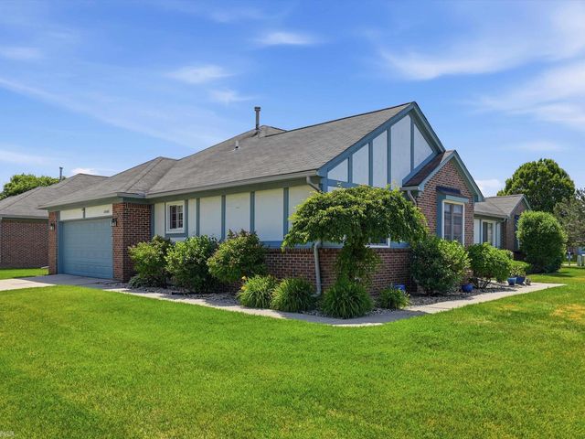45461 Nottingham Drive, Macomb Twp, MI 48044
