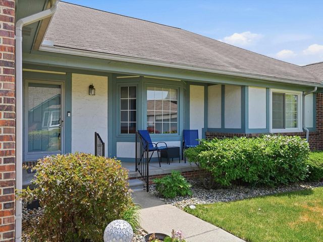 45461 Nottingham Drive, Macomb Twp, MI 48044