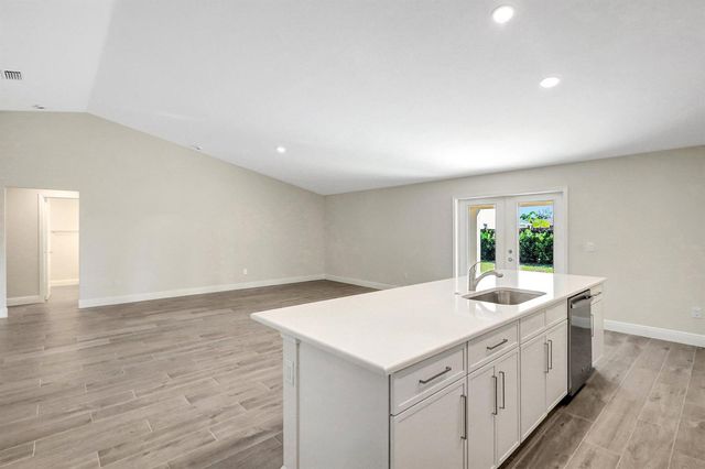 3965 SW Mccain Street, Port St. Lucie, FL 34953