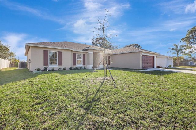 3965 SW Mccain Street, Port St. Lucie, FL 34953