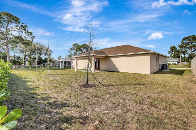 3965 SW Mccain Street, Port St. Lucie, FL 34953