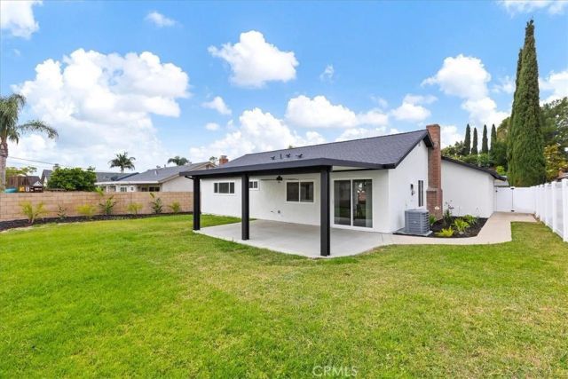 5742 Rich Hill, Yorba Linda, CA 92886