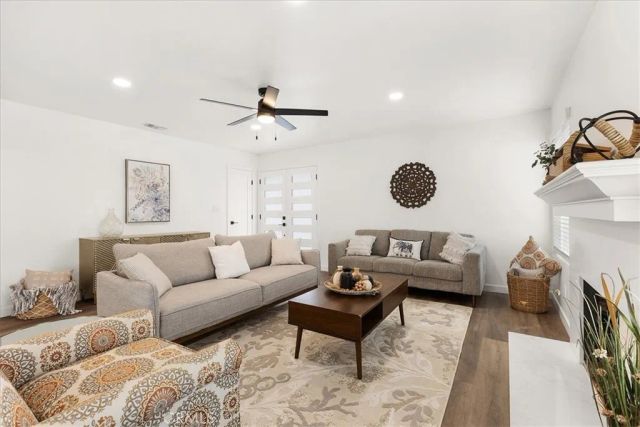5742 Rich Hill, Yorba Linda, CA 92886