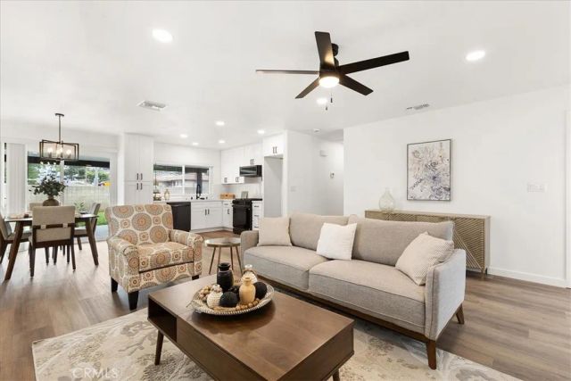 5742 Rich Hill, Yorba Linda, CA 92886