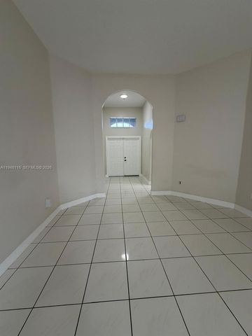 9125 SW 166th Ave, Miami, FL 33196