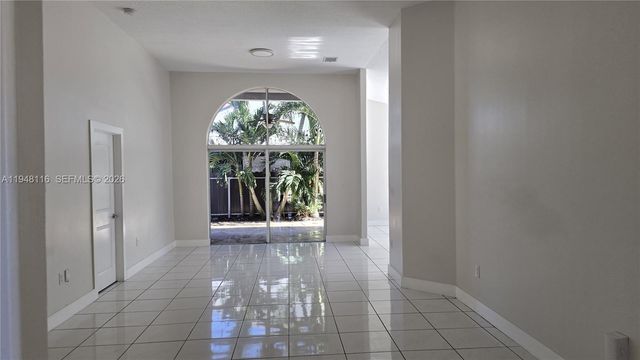 9125 SW 166th Ave, Miami, FL 33196