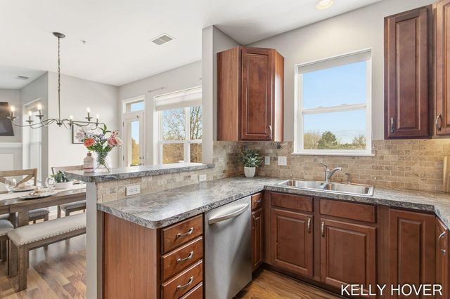 3403 Kings River Street Sw, City Of Wyoming, MI 49418