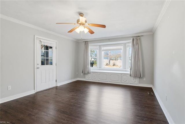 2216 Paris ST, Virginia Beach, VA 23454