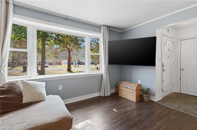 2216 Paris ST, Virginia Beach, VA 23454