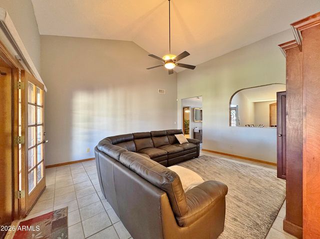 9520 W VALVIEW Place, Arizona City, AZ 85123