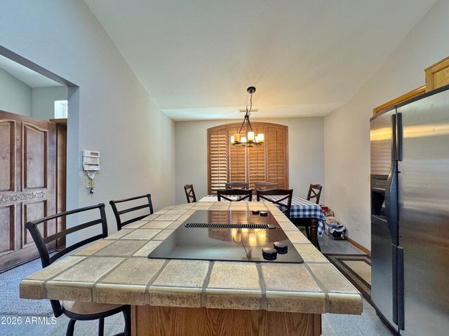 9520 W VALVIEW Place, Arizona City, AZ 85123