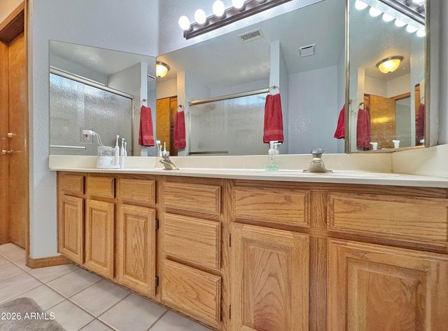 9520 W VALVIEW Place, Arizona City, AZ 85123