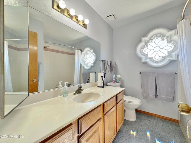 9520 W VALVIEW Place, Arizona City, AZ 85123