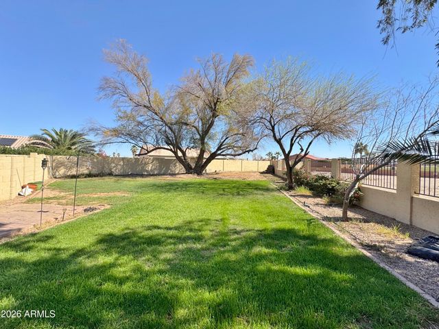 9520 W VALVIEW Place, Arizona City, AZ 85123