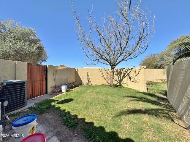 9520 W VALVIEW Place, Arizona City, AZ 85123