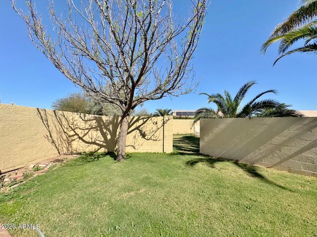 9520 W VALVIEW Place, Arizona City, AZ 85123