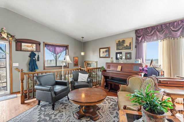 7411 181st Avenue NW, Nowthen, MN 55303