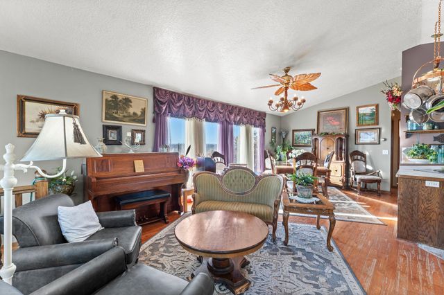 7411 181st Avenue NW, Nowthen, MN 55303