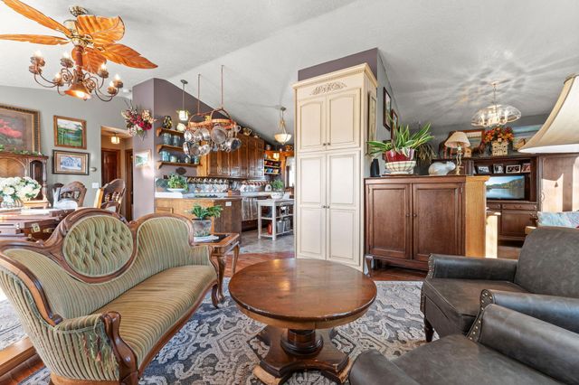 7411 181st Avenue NW, Nowthen, MN 55303