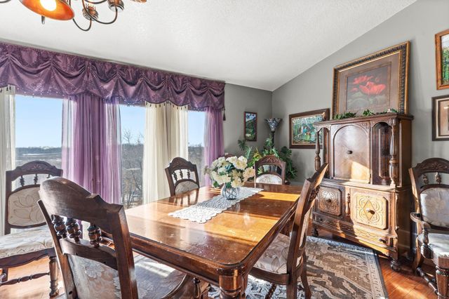 7411 181st Avenue NW, Nowthen, MN 55303