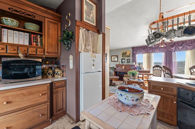 7411 181st Avenue NW, Nowthen, MN 55303