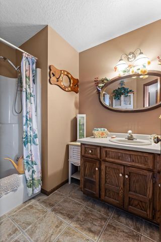 7411 181st Avenue NW, Nowthen, MN 55303