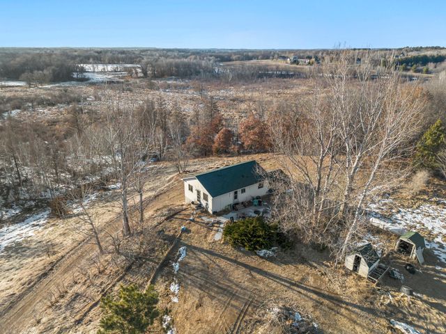 7411 181st Avenue NW, Nowthen, MN 55303