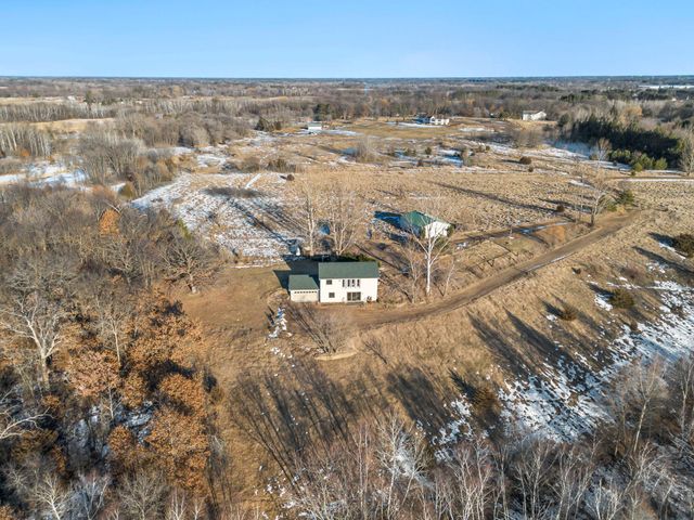 7411 181st Avenue NW, Nowthen, MN 55303