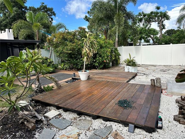 4600 30TH AVENUE N, St Petersburg, FL 33713