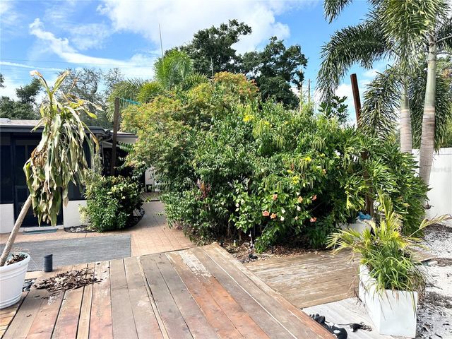 4600 30TH AVENUE N, St Petersburg, FL 33713
