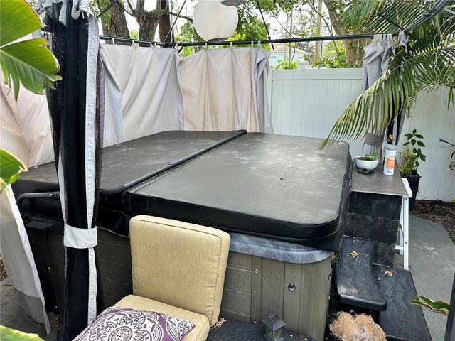 4600 30TH AVENUE N, St Petersburg, FL 33713