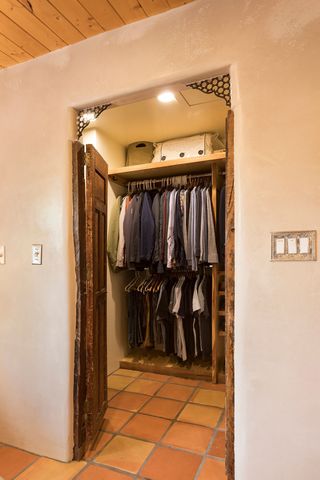 831 Ninita, Santa Fe, NM 87505