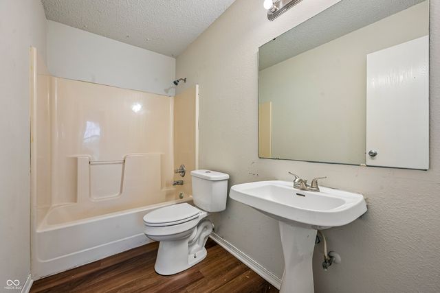 4253 Useppa Court, Westfield, IN 46062