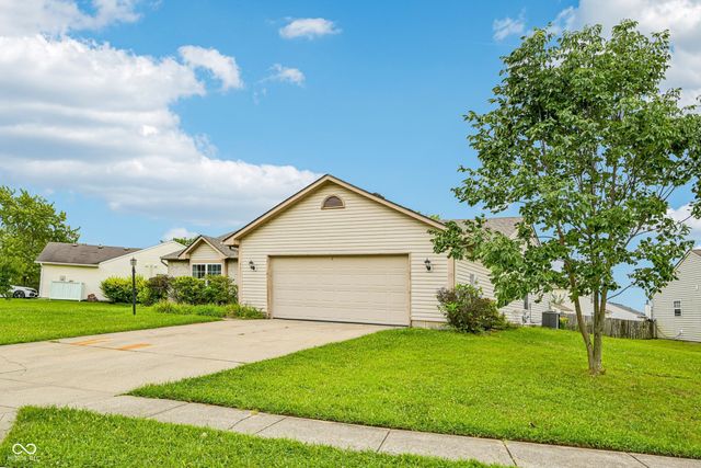 4253 Useppa Court, Westfield, IN 46062