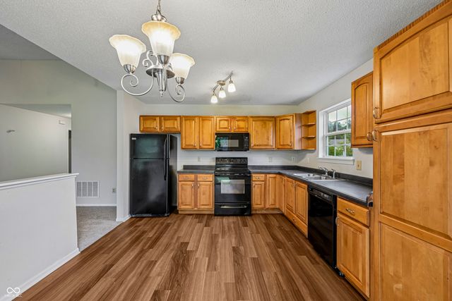 4253 Useppa Court, Westfield, IN 46062