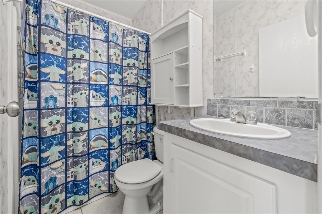 Image 23 of property listing at 5819 PORTSMOUTH DRIVE, Tampa, FL 33615